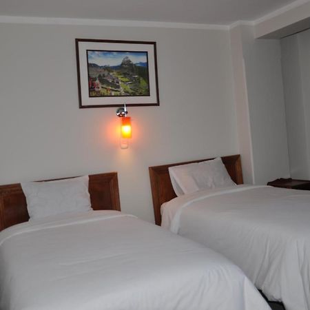 Cesar'S Hotel Peru Пуно Екстериор снимка