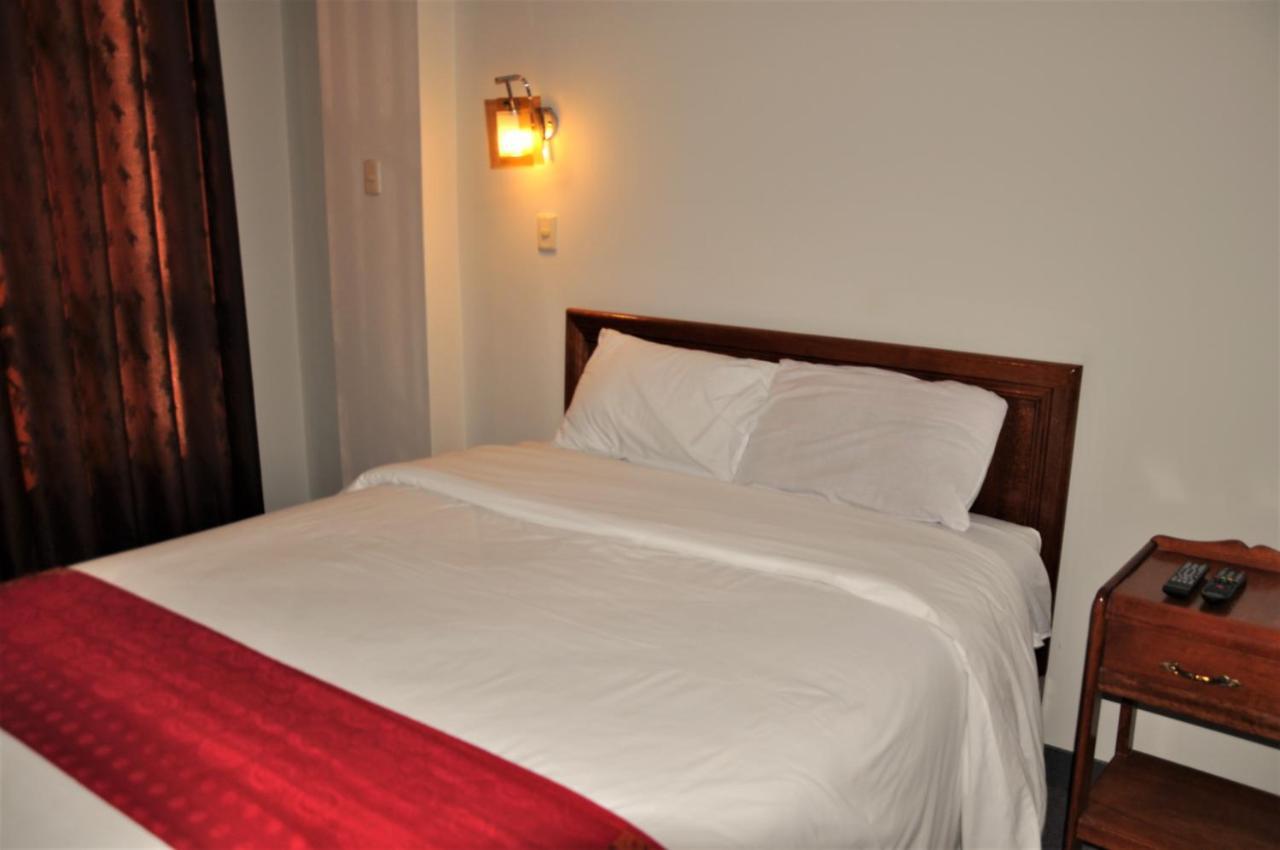 Cesar'S Hotel Peru Пуно Екстериор снимка